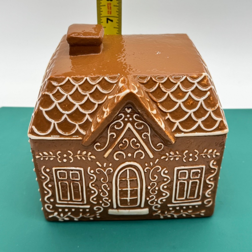 Retired St Nicholas Square Ceramic Gingerbread House Christmas Decor Kohl's - Picture 3 of 10